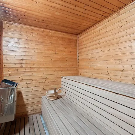 Massive In Downtown With A Sauna *